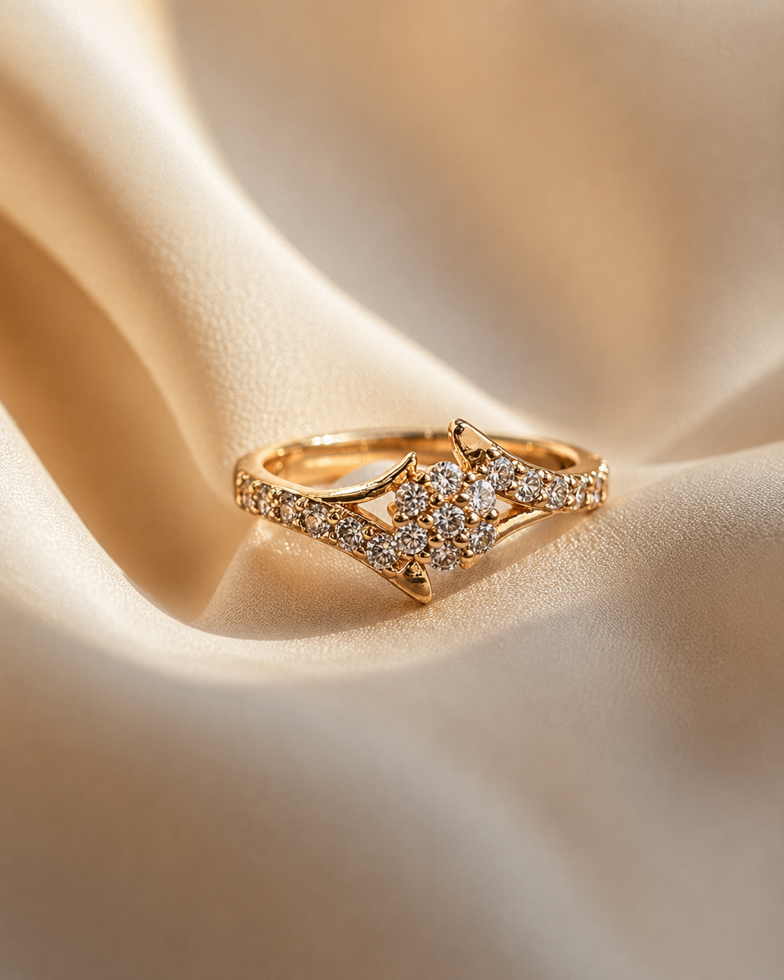 Floral Gold-Plated Zircon Ring Elegant Flower Cluster Design