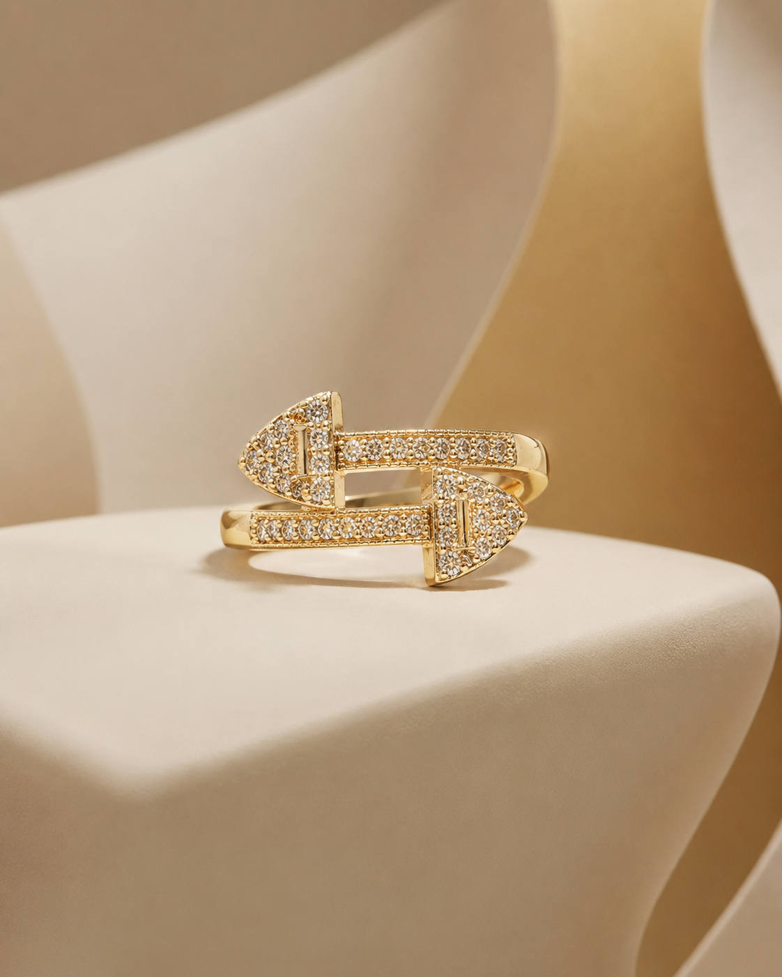 The Golden Bow Ring - Image 4