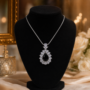Luxury Silver-Tone Black Teardrop Halo Pendant Necklace for Women