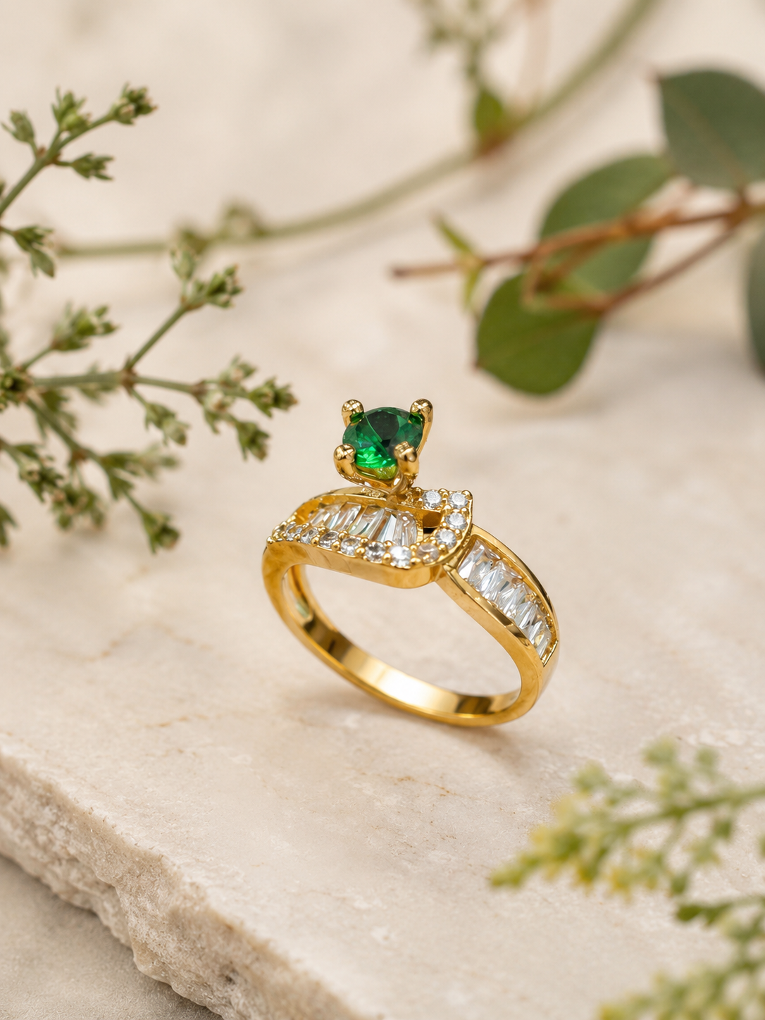 Emerald Green Crystal Crown Ring